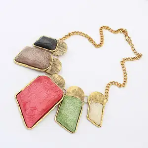 Colorful resin jewelry making in bulk gold plated alloy pendant necklace jewelry resin link necklace PN2549