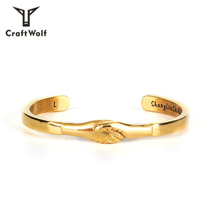 Craft Wolf Handshake Gold Color Jewelry Brazalete de acero inoxidable al por mayor Joyería de diseño original Fábrica China - Product Image 2
