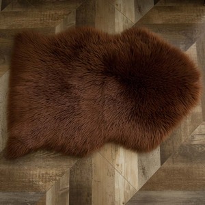 Tapis en <span class=keywords><strong>fausse</strong></span> <span class=keywords><strong>fourrure</strong></span> douce, housse <span class=keywords><strong>de</strong></span> siège <span class=keywords><strong>de</strong></span> <span class=keywords><strong>chaise</strong></span>, tapis en <span class=keywords><strong>fausse</strong></span> <span class=keywords><strong>fourrure</strong></span> <span class=keywords><strong>de</strong></span> mouton pour animaux <span class=keywords><strong>de</strong></span> compagnie - Product Image 2