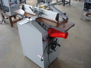 Fournisseur de Raboteuse et Dégauchisseuse Industrielle et Portable pour le Travail du Bois <span class=keywords><strong>300mm</strong></span> - Product Image 6