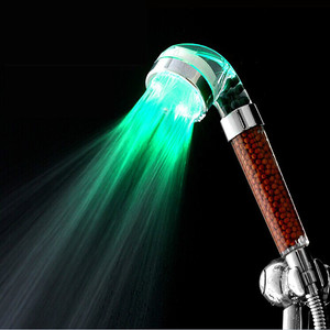 Romantica testa doccia LED controllo temperatura risparmio acqua pressione aumentata disponibili 3 colori rubinetto <span class=keywords><strong>bagno</strong></span> <span class=keywords><strong>accessori</strong></span> - Product Image 3