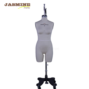 Jasmine <span class=keywords><strong>Asiatique</strong></span> Sport Hommes Tailleur <span class=keywords><strong>Mannequin</strong></span> Personnalisé Hommes Habillage <span class=keywords><strong>Mannequin</strong></span> Avec Épaules Pliables pour Vêtement École Étude - Product Image 1