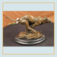 Statue d'animal de jardin en bronze en promotion : Sculpture de léopard en marche grandeur nature en bronze