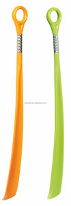 מפעל סיטונאי באיכות גבוהה פלסטיק shoehorn נעל מסיר נעליים ארוך - Product Image 4