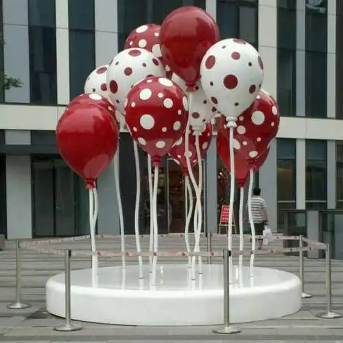 Festival kerajinan seni modern dekorasi balon udara panas resin fiberglass ornamen jendela toko tampilan patung