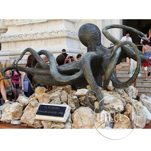 Giardino decorazione esterna di grandi dimensioni polpo pesce inchiostro scultura in metallo artigianato Zoom animale statua grande Naturale