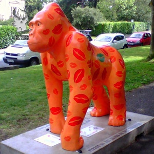Outdoor Decoration Garden Animal <strong>Statue</strong> Life Size Fiberglass <strong>Gorilla</strong> <strong>Statue</strong> - Product Image 2