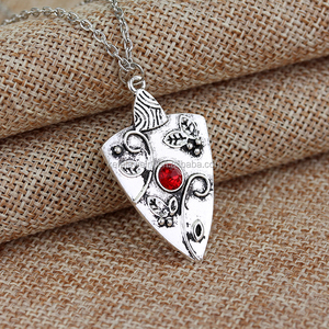 Collar con Colgante de Talismán de Bonnie Bennett, de la Serie de Televisión The Vampire Diaries - Product Image 2