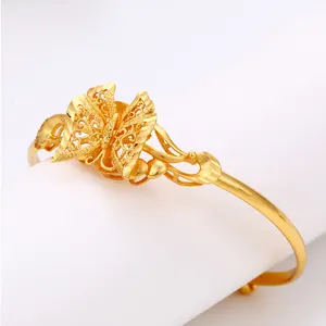 مجوهرات xuping لطيف فراشة تصميم دبي الذهب الإسورة للنساء