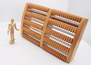 Masseur de pieds en bois à 5 rangées de haute qualité OEM Produit de massage à rouleaux personnel - Product Image 5