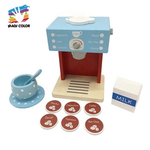 Ensemble de jeu de <span class=keywords><strong>grille</strong></span>-<span class=keywords><strong>pain</strong></span> <span class=keywords><strong>en</strong></span> <span class=keywords><strong>bois</strong></span> avec <span class=keywords><strong>pain</strong></span> grillé, beurre, assiette et couteau de sécurité - <span class=keywords><strong>Jouet</strong></span> de cuisine réaliste pour enfants W10D238 - Product Image 5