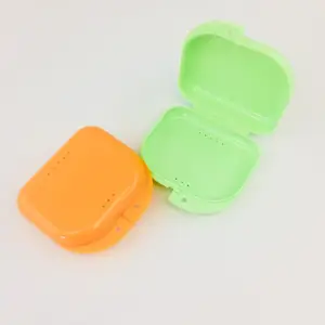 Colorful Plastic Orthodontic Retainer Case Small Denture Box