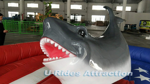 U-rides ฉลามเป่าลมสำหรับงานสวนสนุกและงานปาร์ตี้พีวีซีฉลามกลพร้อมเครื่องเป่าลมในตัวและชุดซ่อมสำหรับทุกเพศ - Product Image 2