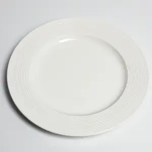 Custom zero defect various sizes restaurant used porcelain white serving dishes