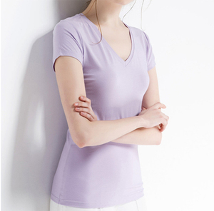<span class=keywords><strong>Camisetas</strong></span> de <span class=keywords><strong>mujer</strong></span> <span class=keywords><strong>Camisetas</strong></span> de poliéster Lisas para fabricantes de <span class=keywords><strong>camisetas</strong></span> de <span class=keywords><strong>manga</strong></span> <span class=keywords><strong>corta</strong></span> con <span class=keywords><strong>cuello</strong></span> en V impresas personalizadas - Product Image 4