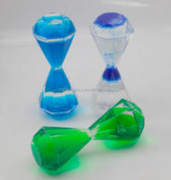 Saucière acrylique en forme de diamant pour enfant, jouet sensoriel, boule de levage inversée, liquide, forme de diamant