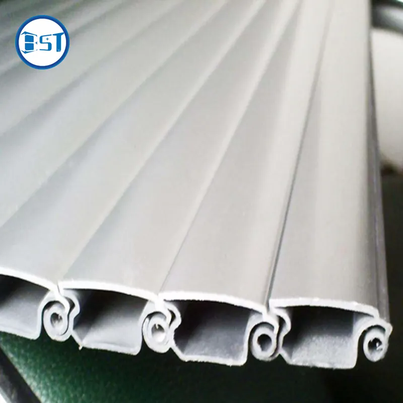 Yüksek performanslı özelleştirilmiş tasarım çizimleri İşlevli sürgülü plastik PVC kapı
