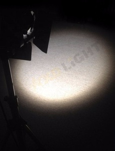 Gran Cantidad Asegurada Iluminación de escenario LED más silenciosa Fresnel Spotlight Zoom manual Blanco cálido o RGBW Silence Studio Light con Ra90 - Product Image 4