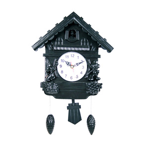 Reloj de Pared Blanco Cuco de 24 Horas con Péndulo Oscilante (TS20) - Product Image 5