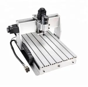 Hot Sale Mini CNC Fräser 4-Achsen-CNC-Fräsmaschine für Sperrholz Holz MDF-Schneiden mit Fabrik preis in Pakistan