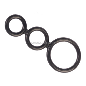 Offre Spéciale : Anneaux Péniens Triples pour Homme, Anneau de Pénis et Cage à Testicules, Fonction Retardante du Plaisir, Anneau Péniens Étanche et Rechargeable - Product Image 1
