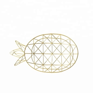 China Factory Gold Pineapple Shape Metal <strong>Wire</strong> <strong>Storage</strong> Fruit <strong>Basket</strong> <strong>for</strong> Home Decor - Product Image 1