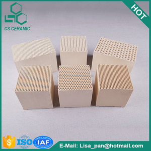 <span class=keywords><strong>Intercambio</strong></span> de calor de cerámica del panal sustrato para gas de escape del coche purificador - Product Image 2