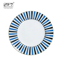 Grand plat plat pour dinde / Plat de service moderne pour restaurant avec logo