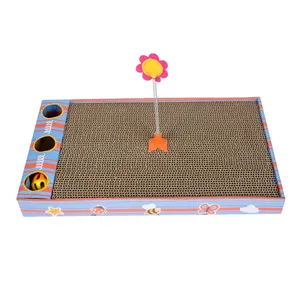 批发制造商有趣的猫瓦楞纸板与球玩具猫抓板