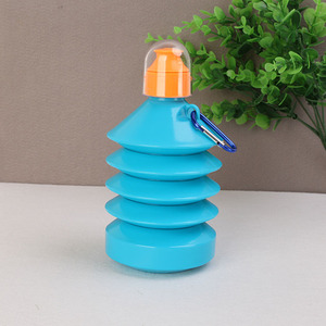 Portátil seguridad de calidad alimentaria plástico plegable bebida botella 500 ml <span class=keywords><strong>con</strong></span> mosquetón - Product Image 2