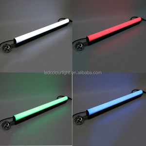 Milky Cover <span class=keywords><strong>DMX</strong></span> 3D Pixel Tube Nachtclub <span class=keywords><strong>Bar</strong></span> DJ LED Vertikale Röhrenleuchte <span class=keywords><strong>DMX</strong></span> Adressierbare Pixel-Röhrenleuchte IP65 Außendekoration - Product Image 4