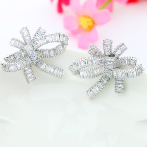 LUOTEEMI Ebay Europe Offre Spéciale Super Star Design Or Rose Mousseux Zircon Réglage Femmes Mariage Grand Arc Boucles D'oreilles - Product Image 4