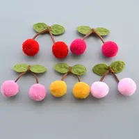 Aprox 20mm Cereja Pom Poms Bolas de Pompom Pele Craft DIY Macio Para As Crianças Brinquedos, Decoração costura em Acessórios de Vestuário