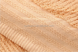 <span class=keywords><strong>Alibaba</strong></span> Cina Fabbrica 100% Cotone Hotel di Lusso Asciugamano Asciugamani di Colore Solido di Alta Qualità - Product Image 4