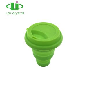 Gobelet à café pliable en silicone de qualité supérieure avec logo personnalisé, 420 ml - Product Image 3
