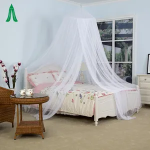 白色圆锥双人床悬挂蚊帐为卧室