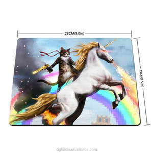Mát <span class=keywords><strong>Unique</strong></span> Desgin Funy Dễ Thương Cát Gắn trên một Unicorn Horse với Gun Máy Tính Gaming <span class=keywords><strong>Mouse</strong></span> <span class=keywords><strong>pads</strong></span> - Product Image 2