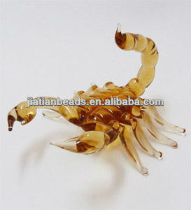 Mesa de exhibición de artesanías de decoración del hogar artes hechos <span class=keywords><strong>a</strong></span> mano de lampwork brown scorpion figuras cristal - Product Image 2