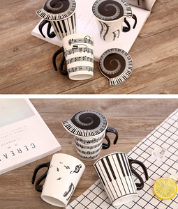 Taza de leche de porcelana <span class=keywords><strong>3D</strong></span> de dibujos animados mágicos, taza de café de cerámica con música de piano y teclado con tapa - Product Image 5