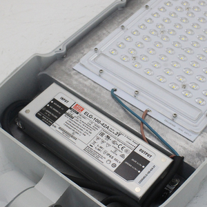 Brevetto design high lumen outdoor ip65 impermeabile 150 watt ac led modulo lampione stradale