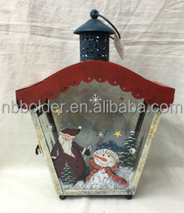 Décoratif Santa Bonhomme De Neige <span class=keywords><strong>Maison</strong></span> Forme Métal Cadre De Noël <span class=keywords><strong>Photophore</strong></span> Lanterne Avec Bule Couleur Sur Le Dessus - Product Image 1