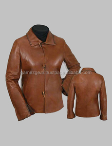 Chaqueta de cuero marrón para mujer - Product Image 1