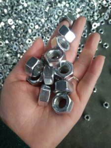 Hex bu lông và đai ốc theo tiêu chuẩn din931/din933/din934 lớp 4.8/6.8/8.8/10.9 - Product Image 5