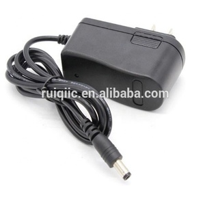 12 V UE/US Plug Chargeur 12.6V 1A <span class=keywords><strong>18650</strong></span> Lithium Chargeur De Batterie CC 5.5*2.1 MM Adaptateur secteur