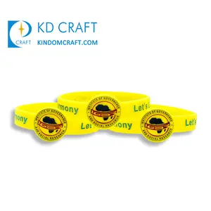 Pulsera de goma de PVC para niños, brazalete de silicona con estampado de logotipo personalizado promocional barato a granel