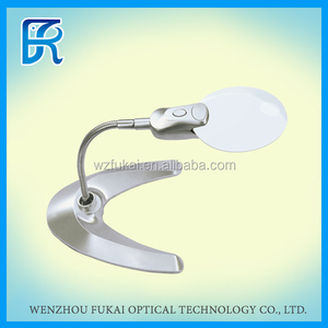 Ống kính phóng đại Đèn bàn xa hoa 4,5x với kính lúp để bàn đứng - Product Image 2