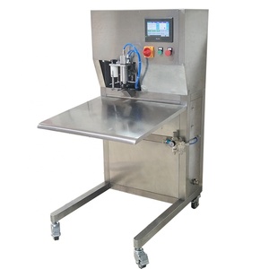 Machine de remplissage automatique de sacs en boîte (Bag-in-Box) pour <span class=keywords><strong>AdBlue</strong></span>, 5L, <span class=keywords><strong>10L</strong></span>, 20L, à <span class=keywords><strong>prix</strong></span> avantageux - Product Image 1
