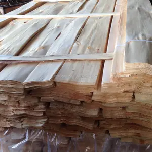 0,5mm Dicke Natürliche Chinesische Knorrigen Kiefern Holzfurnier für Wohnmöbel
