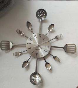 <span class=keywords><strong>Horloge</strong></span> murale décorative avec <span class=keywords><strong>fourchette</strong></span> et couteau, en métal, pour la <span class=keywords><strong>cuisine</strong></span>, nouveauté - Product Image 5