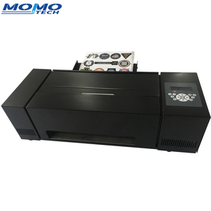 Traceur et découpeur d'autocollants MOMOTECH, alimentation automatique, découpe à moitié, découpe à la forme, machine de découpe - Product Image 3